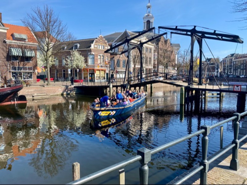Rondvaarten fluisterboot Schiedam 2026