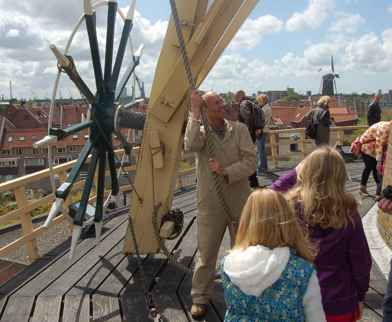 ZOMER IN MUSEUMMOLEN DE WALVISCH & JENEVERMUSEUM