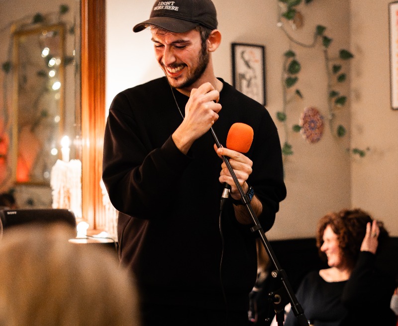 Comedy show Oniria - Dutch