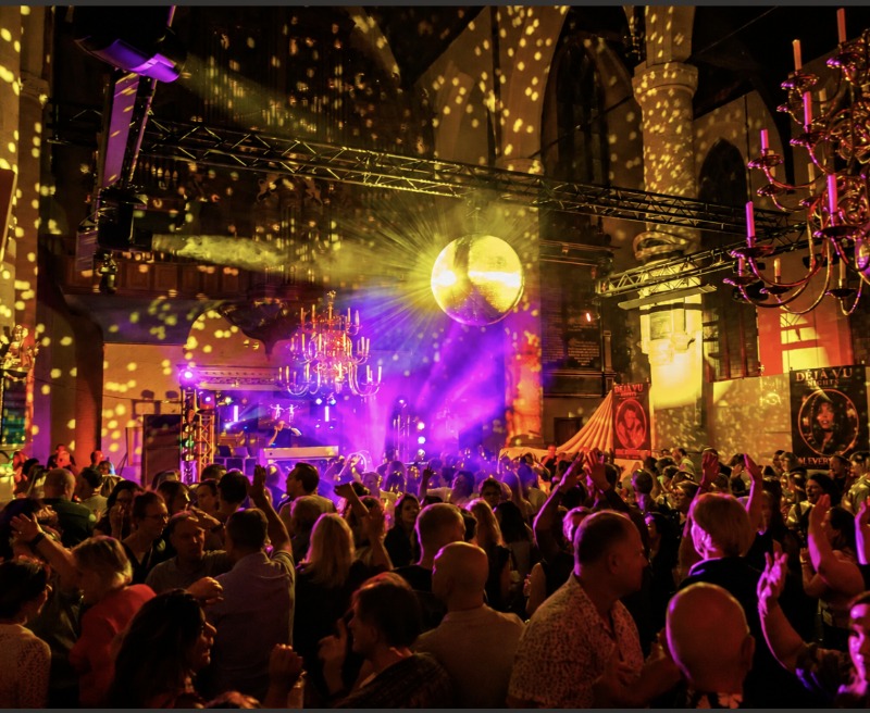 dancefeest in de Grote of Sint-Janskerk