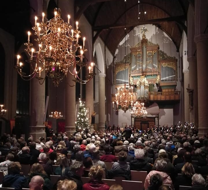 Kerstzang bij Kaarslicht